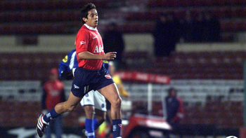 Hinchas de Talleres e Independiente lloran la muerte de Claudio el Yerbatero González