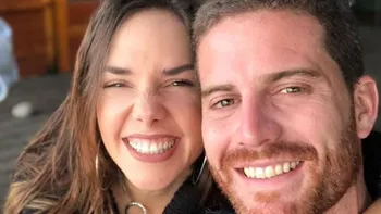 Se casan Julieta Nair Calvo y Andrés Rolando: el emotivo video de la propuesta frente a su familia