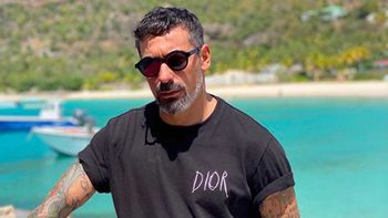 El peor dolor de cabeza de Pocho Lavezzi en plena cuarentena: recibe amenazas y porno extorciones