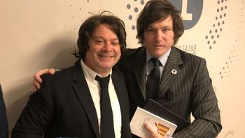 La impresionante imitación de Javier Milei de Claudio Rico en el pase de Radio La Red