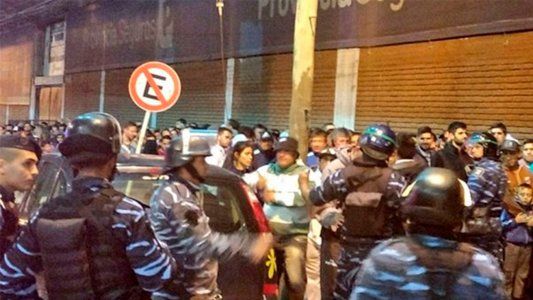 Brutal ataque de barrabravas de Platense a sus propios jugadores