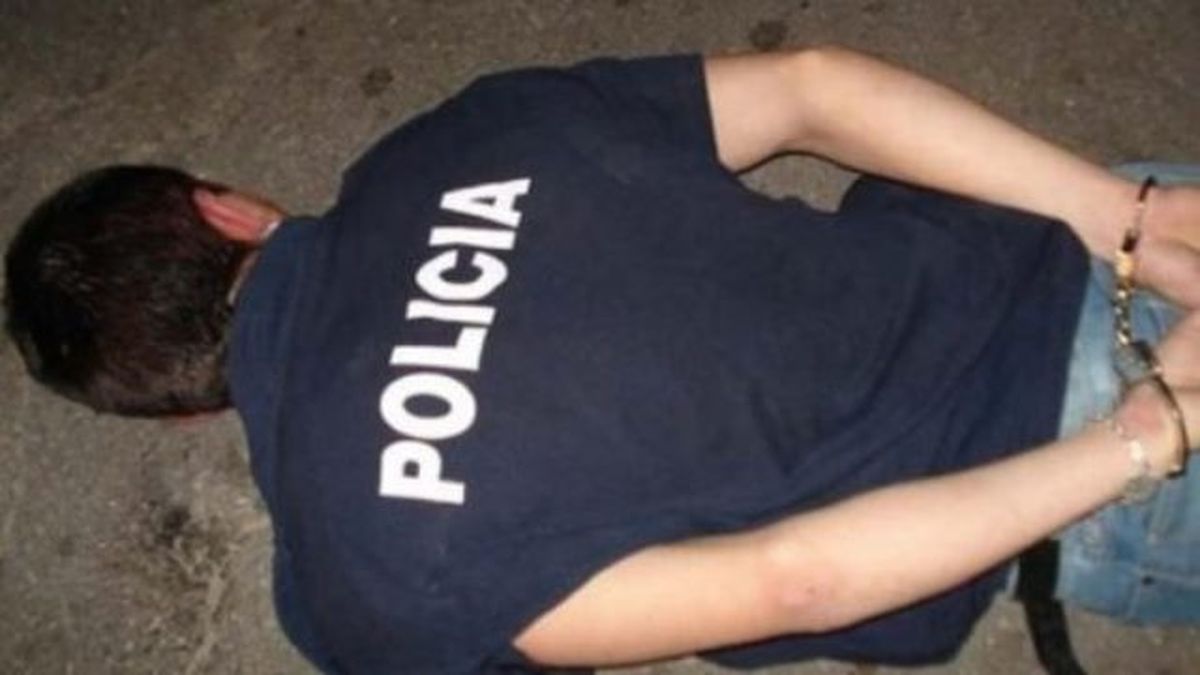 El Policía detenido. (Foto: DiarioConurbano)