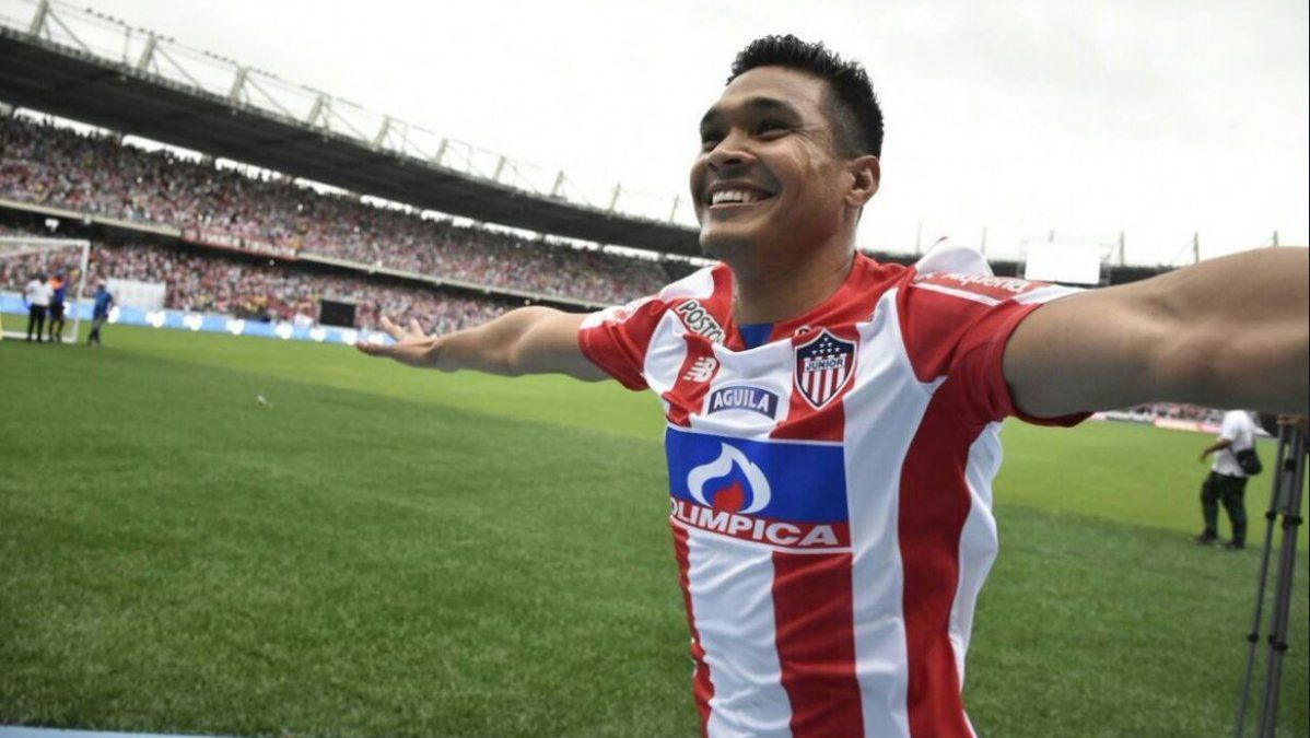 Independiente hizo una oferta formal por Teófilo Gutiérrez