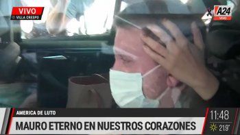 El último adiós a Mauro Viale: el llanto desconsolado de Jonatan