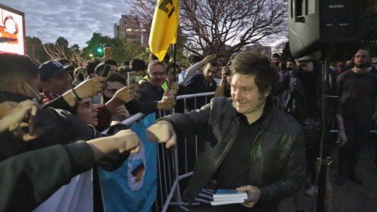 Terminado el duelo por el Papa Francisco, Milei se pone al frente de la campaña electoral de LLA