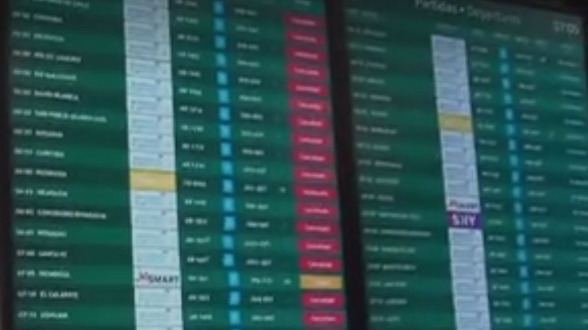 La medida limitar&aacute; autorizaciones de despegue seg&uacute;n franjas horarias y tipo de operaci&oacute;n, en medio de un conflicto salarial.