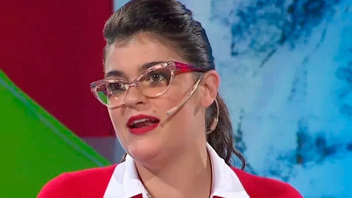 Piden la renuncia de la periodista