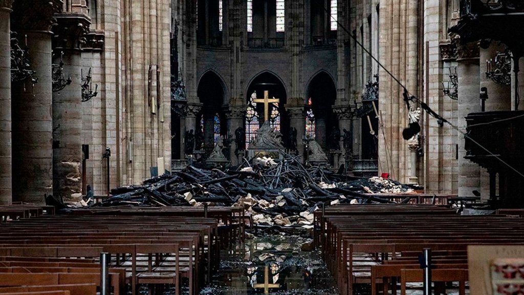 Así quedó la Catedral de Notre Dame luego del voraz incendio que la destruyó