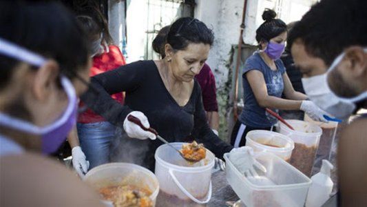 Según la UCA, uno de cada cuatro chicos come todos los días