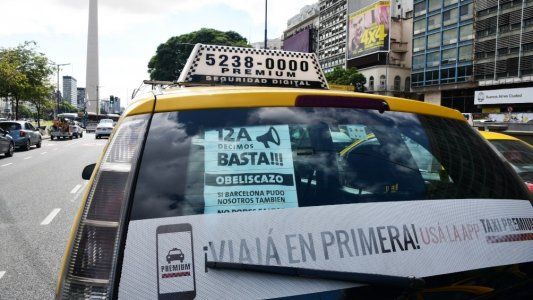 Jueves caótico: piqueteros se movilizan al Obelisco y taxistas realizarán cortes en distintos puntos de la Ciudad