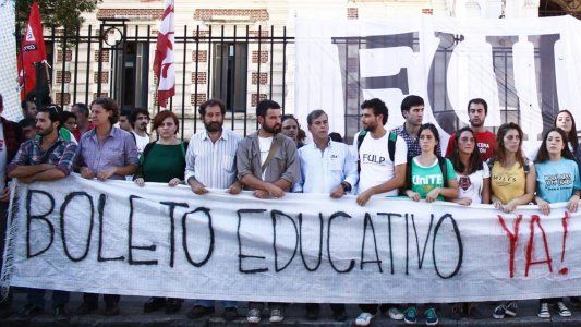 El Frente para la Victoria presentará un proyecto de boleto educativo para estudiantes y docentes de todo el país