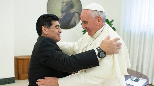 El papa Francisco recordó a Maradona: Fue un poeta en la cancha