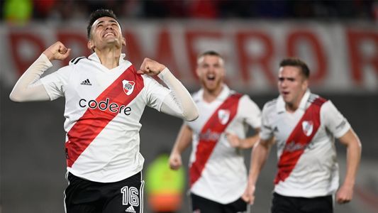 Liga Profesional: River venció 4 a 1 a Newells y se metió en la pelea
