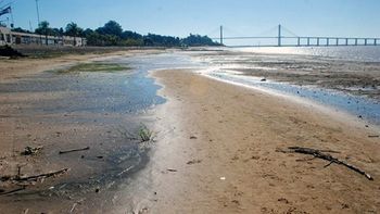 El río Paraná descendió por debajo del cero por primera vez en 52 años