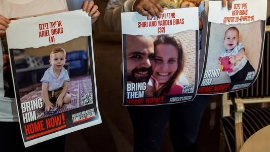 Israel difundió un video en el que se ve a una familia argentina en cautiverio en Gaza