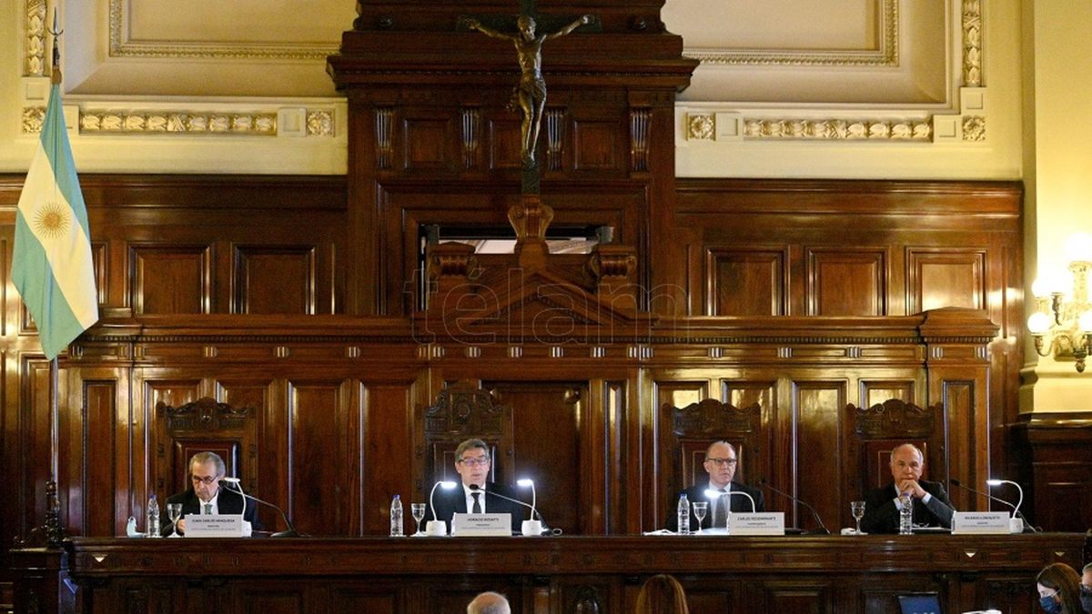 Los fallos clave que prepara la Corte Suprema mientras el Gobierno trata de aumentarla a 25 miembros