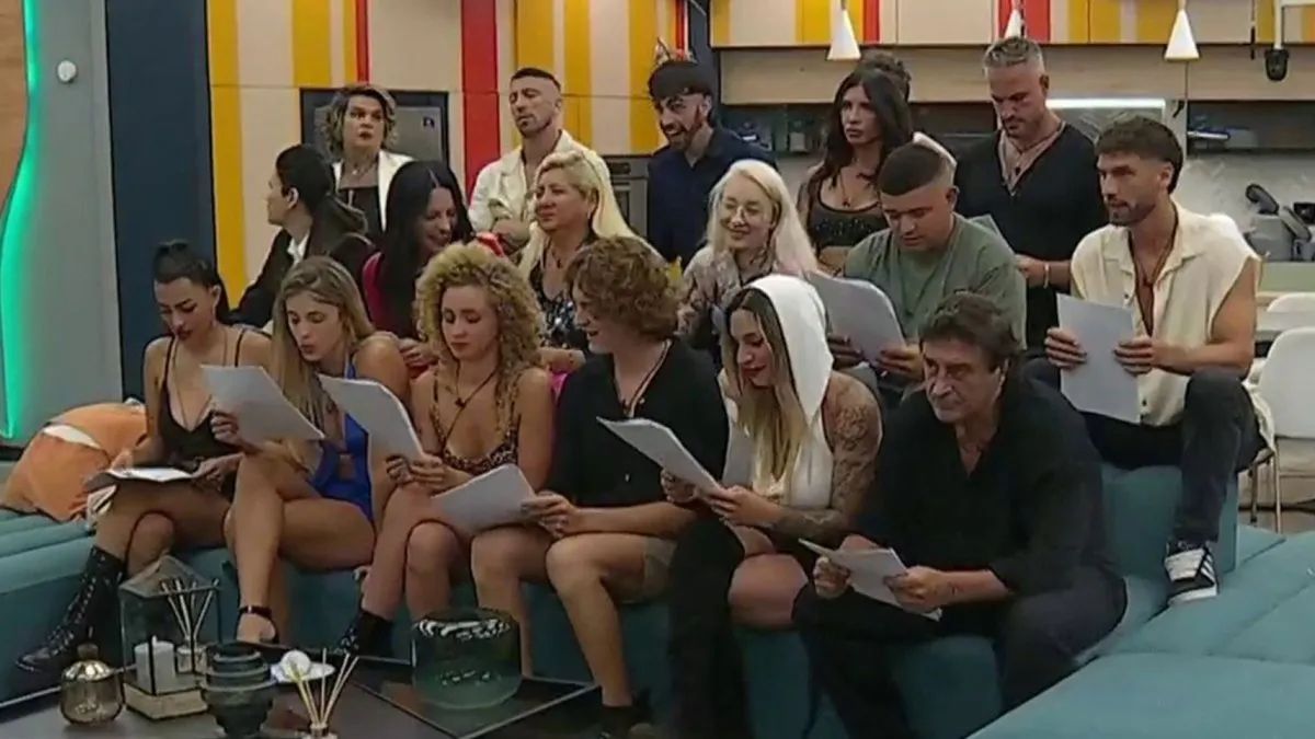 Fallido homenaje en Gran Hermano: cantaron We Are the World y el video es furor en redes. (Foto: Captura de pantalla)