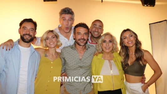 Pedro Alfonso: El back de las fotos de marquesina de Una noche en el hotel