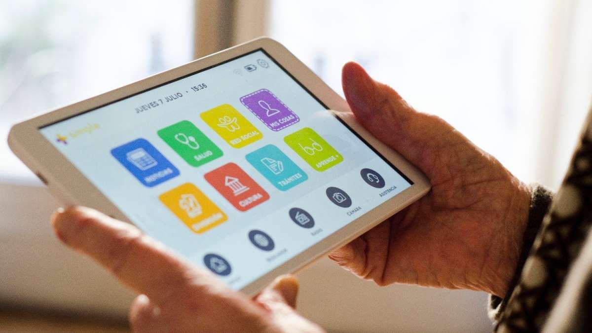 Tablet gratis 2020: cómo acceden al formulario AUH, jubilados, monotributistas y desempleados