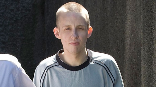 Una asesina se autopercibe bebé y exige pañales y papilla en la cárcel