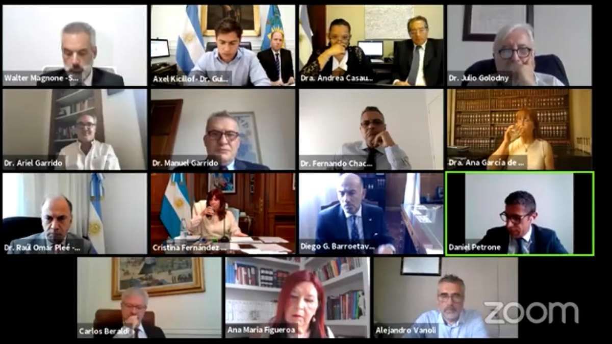 Jueces de la Cámara de Casación escuchan un encendido y crítico discurso contra el Poder Judicial de la vicepresidenta Cristina de Kirchner