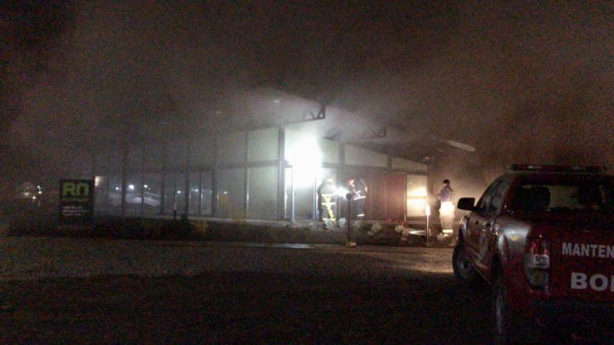 Incendio en El Bolsón. La gobernadora Arabela Carreras habló de casos de terrorismo.