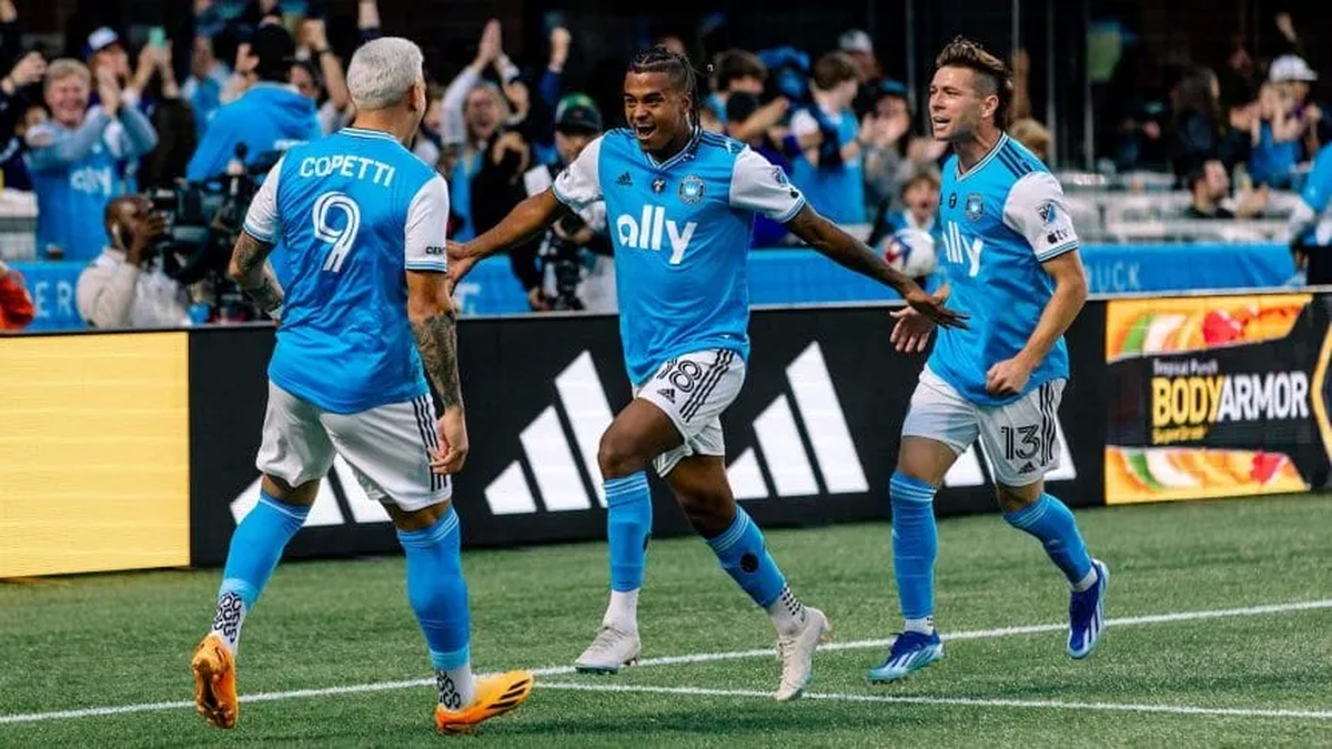 El gol de Charlotte. (Foto: TyC) El gol de Charlotte. (Foto: TyC)