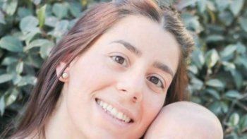 La emotiva despedida de la pareja de la mujer que murió tras una cirugía mamaria