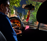 Denunció que un chofer de aplicación la agredió durante un viaje y grabó el momento