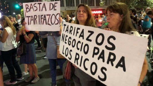 Le quieren poner un freno a los tarifazos: intendentes peronistas preparan amparos contra los últimos aumentos