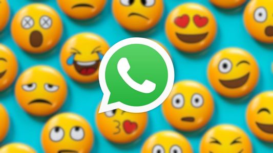 ¿Adiós a los emojis?: WhatsApp prepara una impresionante reforma para los mensajes