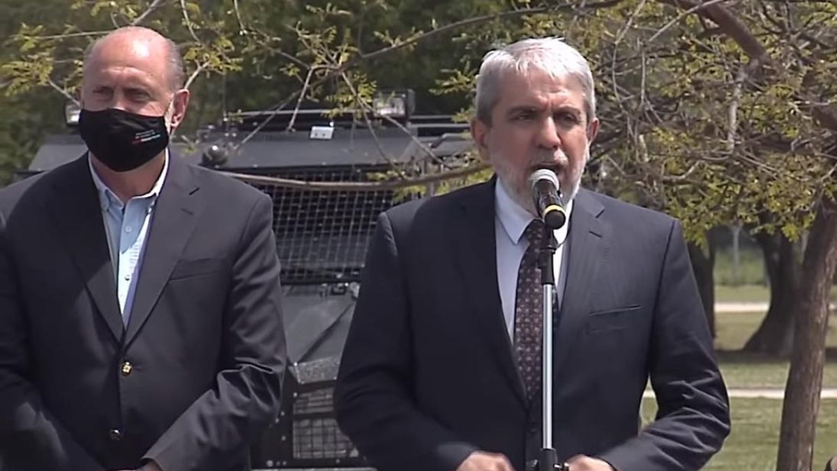 Aníbal Fernández criticó a Omar Perotti por echar al ministro de Seguridad de Santa Fe (Foto: NA).