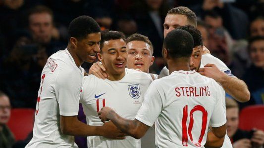 Formaciones confirmadas para Inglaterra y Túnez, que debutan en el Mundial