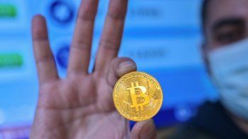 Las criptomonedas ya se usan para comprar vino o pagar el sueldo del alcalde de Miami