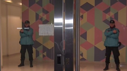 Una mamá apareció muerta con su hijo de 13 años y la principal hipótesis de la tragedia sorprendió a todos