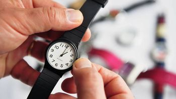 Por qué Chile cambiará su hora y se alineará con la de Argentina