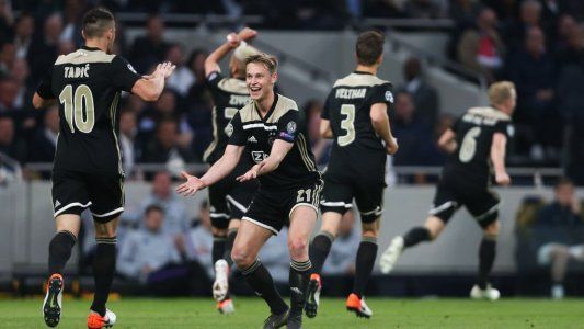 Ajax sigue haciendo historia: le ganó 1-0 al Tottenham en Londres y tiene un pie en la final de la Champions