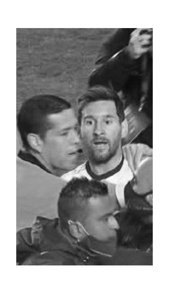 ¿Qué te pasa, pelado? El cruce de Messi con un asistente boliviano sobre el final del partido