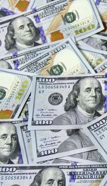 El dólar blue sube y queda cerca de su récord histórico