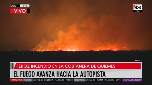 Impactantes imágenes: feroz incendio sobre la costanera de Quilmes