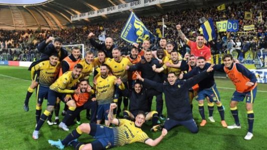 De ficción: en el ascenso italiano, un arquero hizo un gol ¡de arco a arco! y sobre la hora