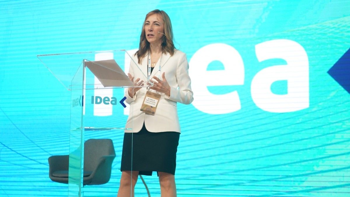 Coloquio IDEA: La desconfianza obliga a las empresas a operar en el corto plazo