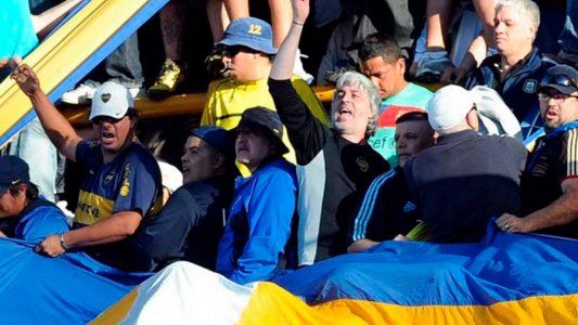 Barrabravas se reunieron con jugadores de Boca