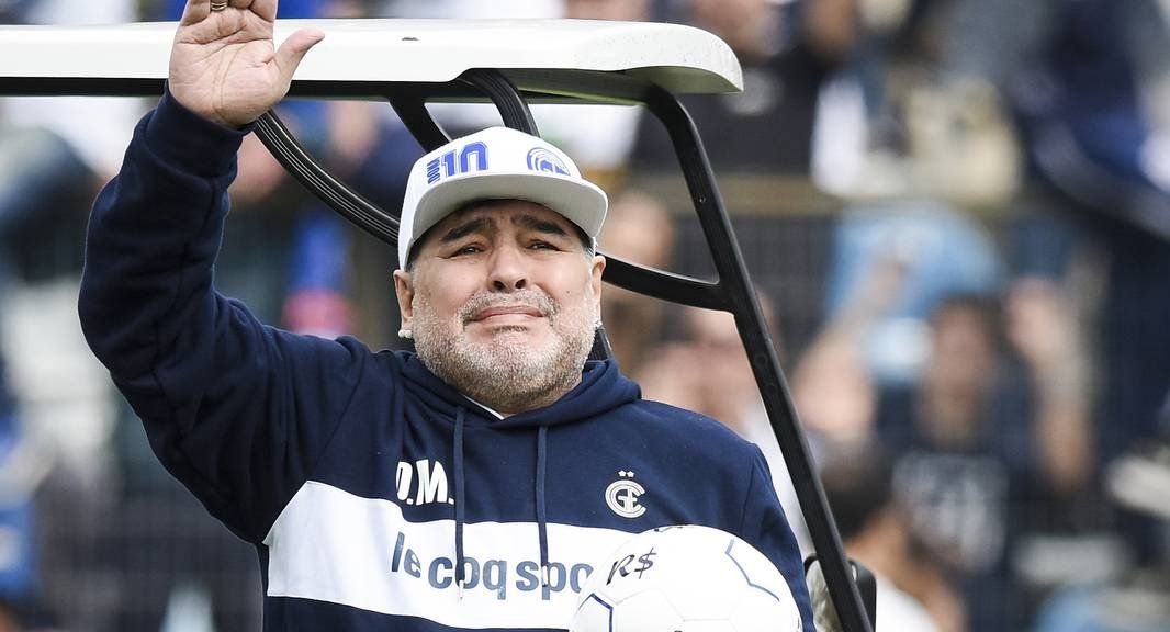 Extrajeron la información de los dos teléfonos de Diego Maradona en busca de nuevas pruebas