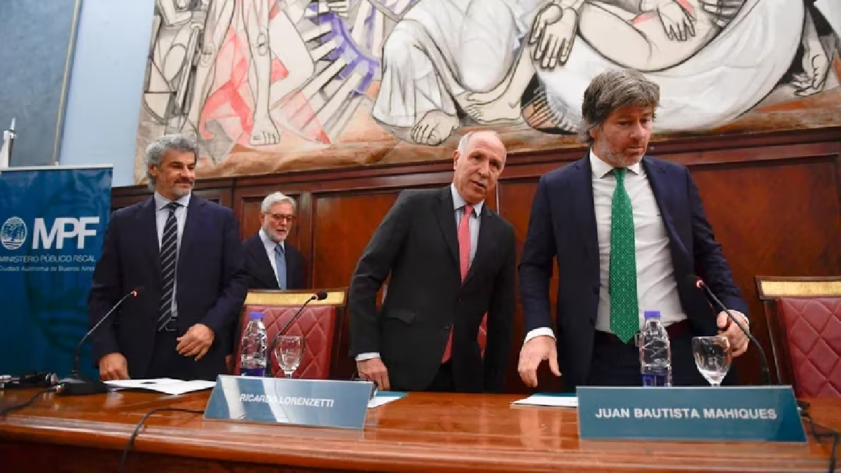 Lorenzetti, Mahiques y Melillo disertaron sobre narcocriminalidad en una jornada internacional. (Foto: Infobae)
