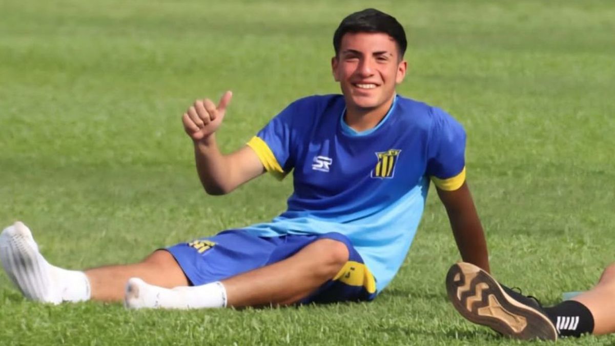 Dilan naci&oacute; en Posadas, en el barrio Rocamora, donde desde chico se lo conoc&iacute;a por su habilidad con la pelota.