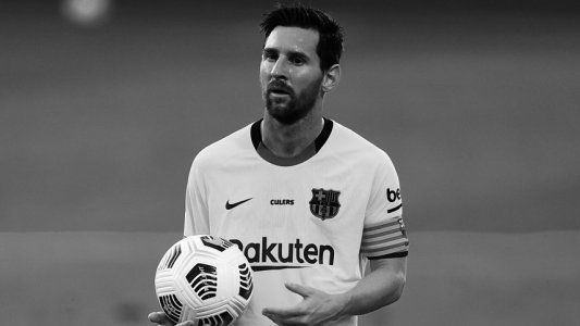 El dueño de la pelota: Messi brilló en un amistoso del Barcelona con un gol de otro planeta y una jugada magistral