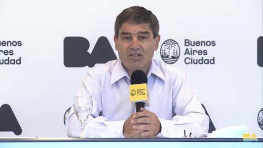 Quirós confirmó que descendieron los casos, pero minimizó el efecto de las restricciones que destacó Kicillof