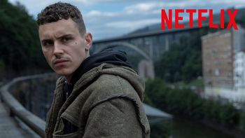 Netflix: la miniserie con Aron Piper que no vas a poder parar de ver