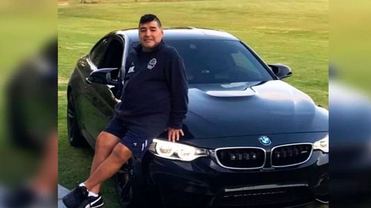 Subastan los bienes más preciados por Diego Maradona